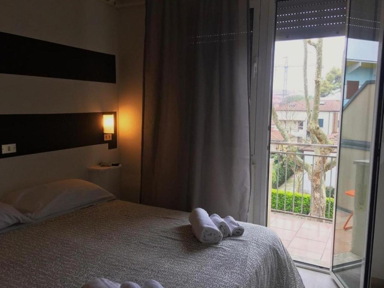 Hotel Wuhostel 3*